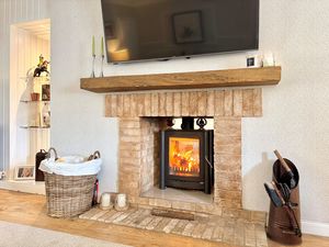 Photo 9- click for photo gallery